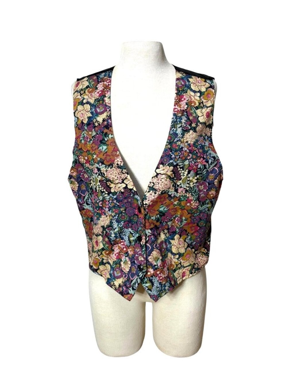 1990s womens floral tapestry vest or waistcoat Size L Plus Size